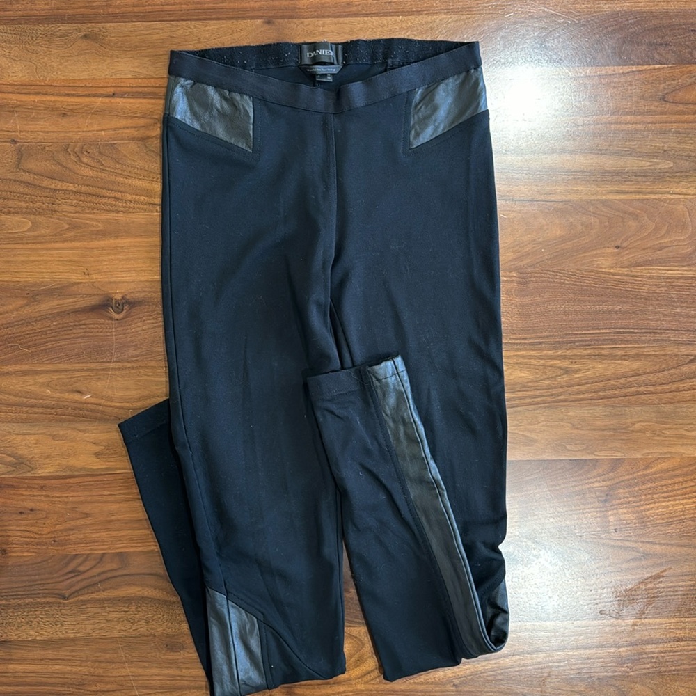 Danier Leggings with genuine leather details. Size 4